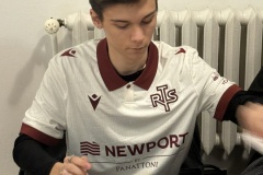 20251206_164227543_iOS