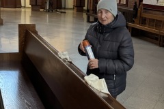 20251216_080600676_iOS